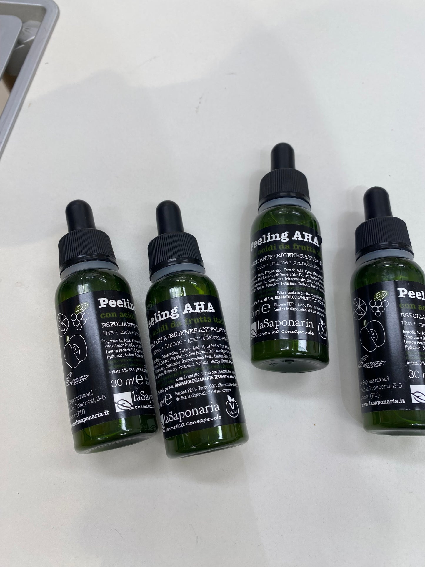 新包裝:純素5%天然草本果酸精華 AHA Peeling Treatment