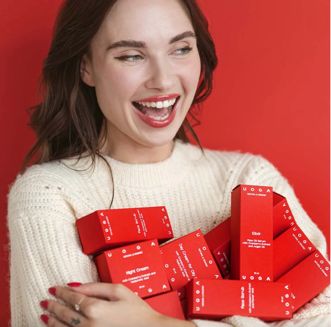 Uoga Uoga蔓越莓萃取物和摩洛哥堅果油臉部精華油