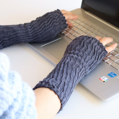 kontex 今治保暖毛套（小朋友護腳也可）