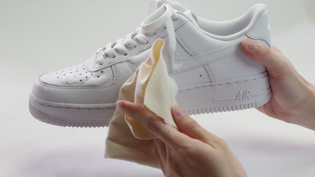 Columbus 運動鞋泡沫噴劑