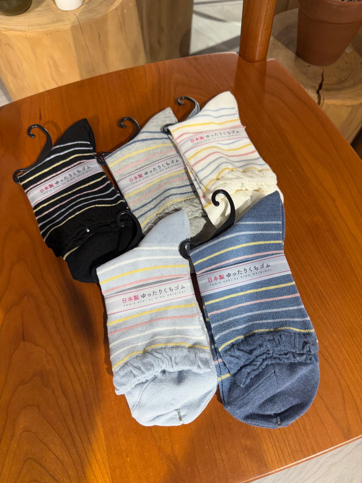 日本製彩虹襪