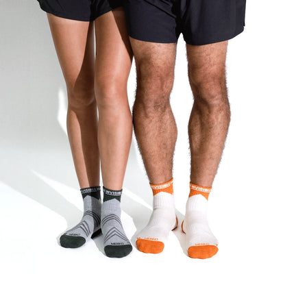 INVISIBLE X THE PEAK HUNTER：美麗諾羊毛越野跑針對性緩衝中筒襪